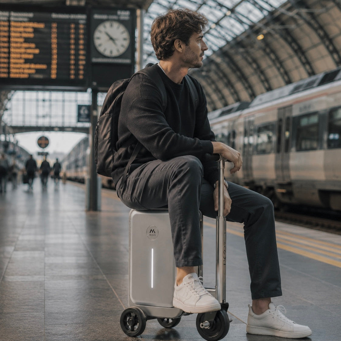 Movi electric suitcase